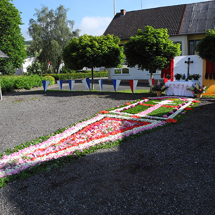 Altar Zum Weiher 2018web